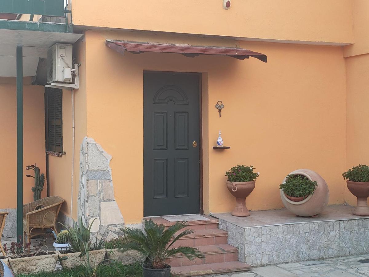 Mevianus Apartment Borgo San Michele  ภายนอก รูปภาพ